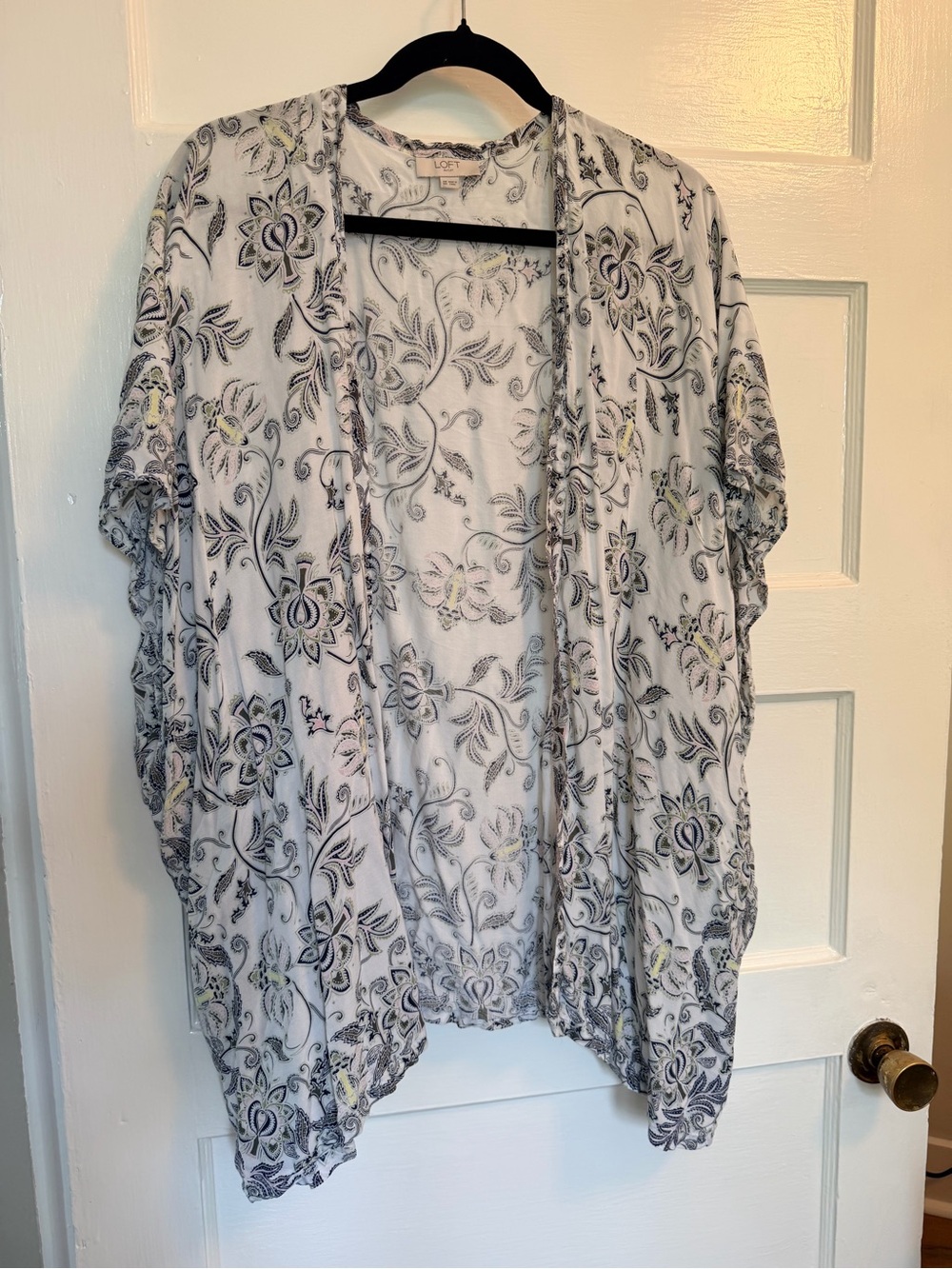 LOFT White Floral Open-Front Kimono with Grey Print